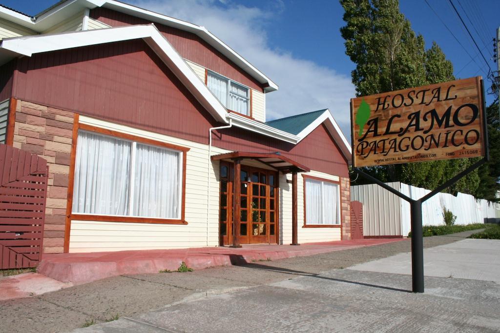 Hostal Alamo Patagonico Puerto Natales Exterior photo